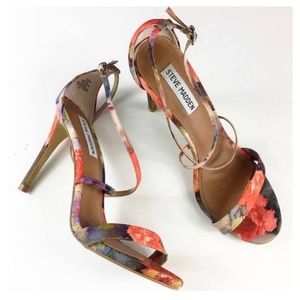 Floral Pumps: 4.5 inches